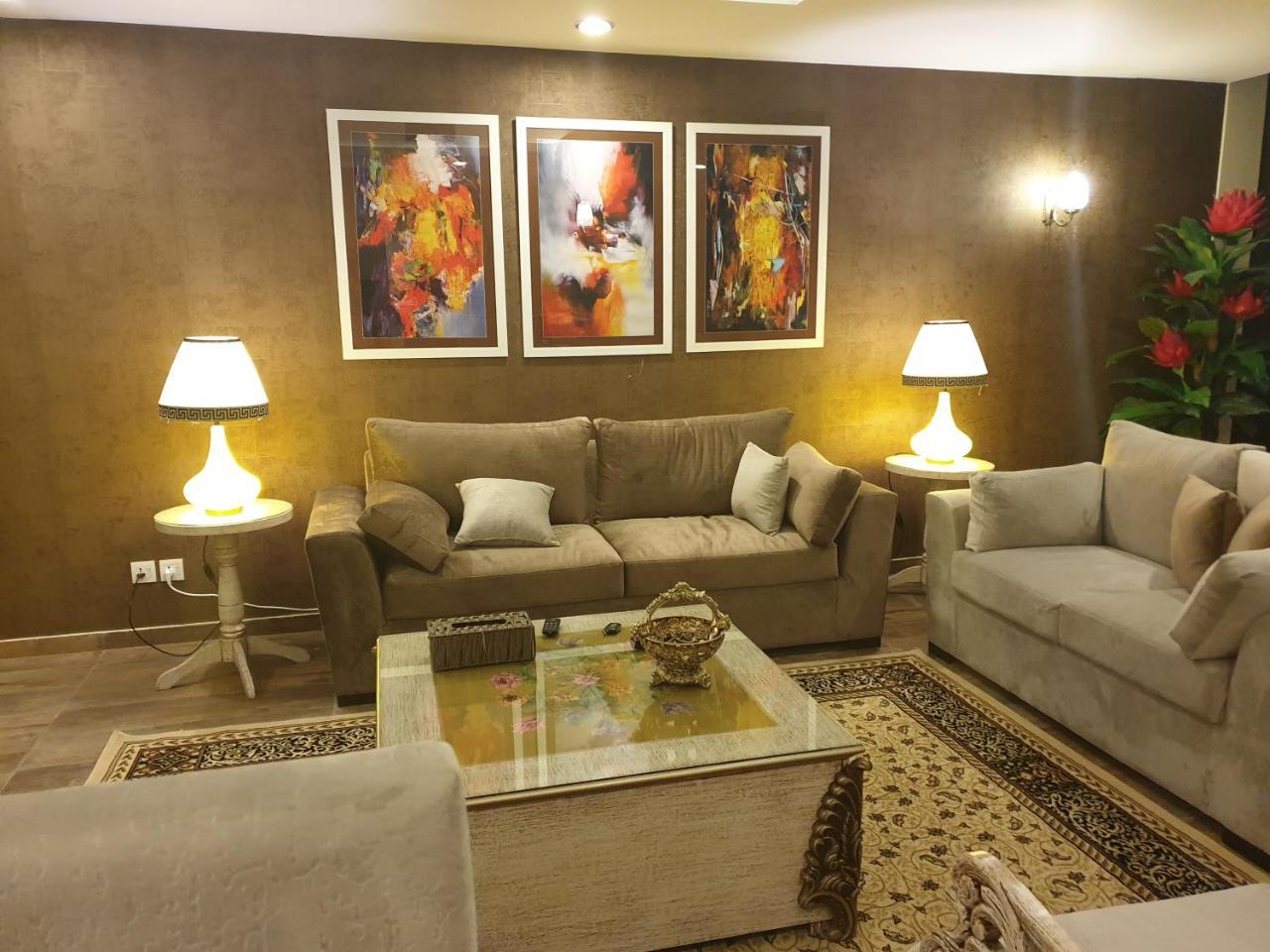 Appartement Royal Residencia Centaurus à Islamabad Extérieur photo